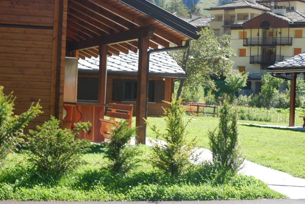 Margherita Camping & Resort Gressoney-Saint-Jean Chambre photo